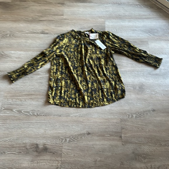 NwT-Maison d' Amelie Sheer Long Sleeve Blouse Size l - Picture 2 of 4